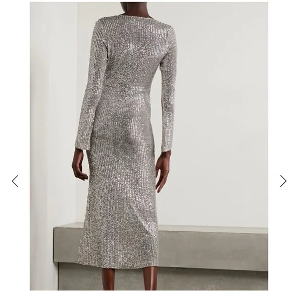 In The Mood for Love Silver Sequin Dress - Picture 2 of 4